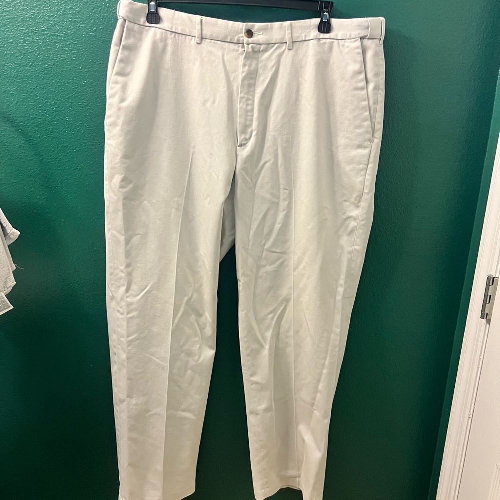 Haggar khaki pants 40X32